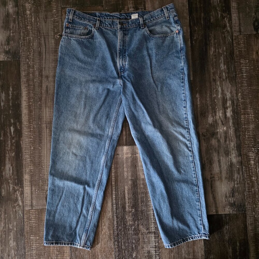 Levi's Vintage 1998 Men's 550 Relaxed Fit Blue Jeans 42x30
